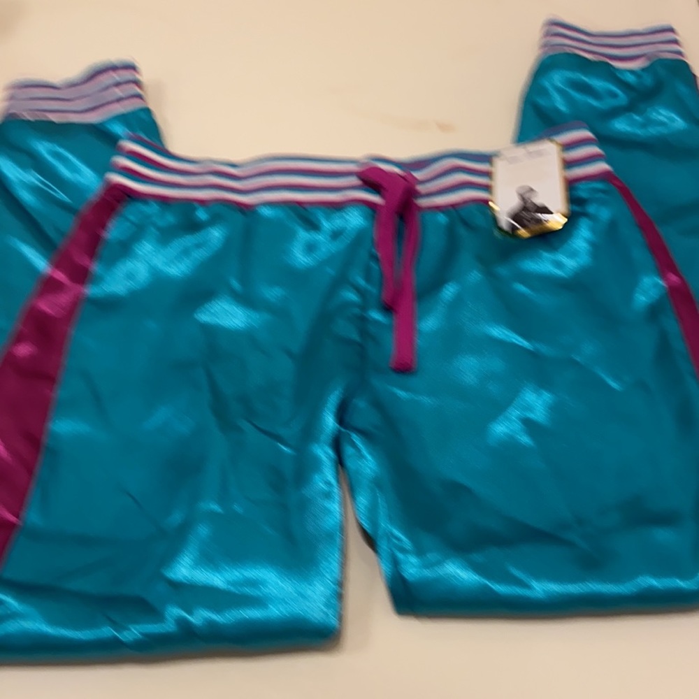 Disney Aladdin Pants - Picture 3 of 6